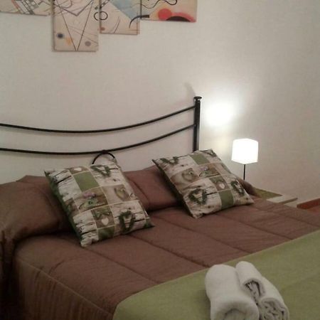 La Casa Di Alice Apartment Naples Luaran gambar